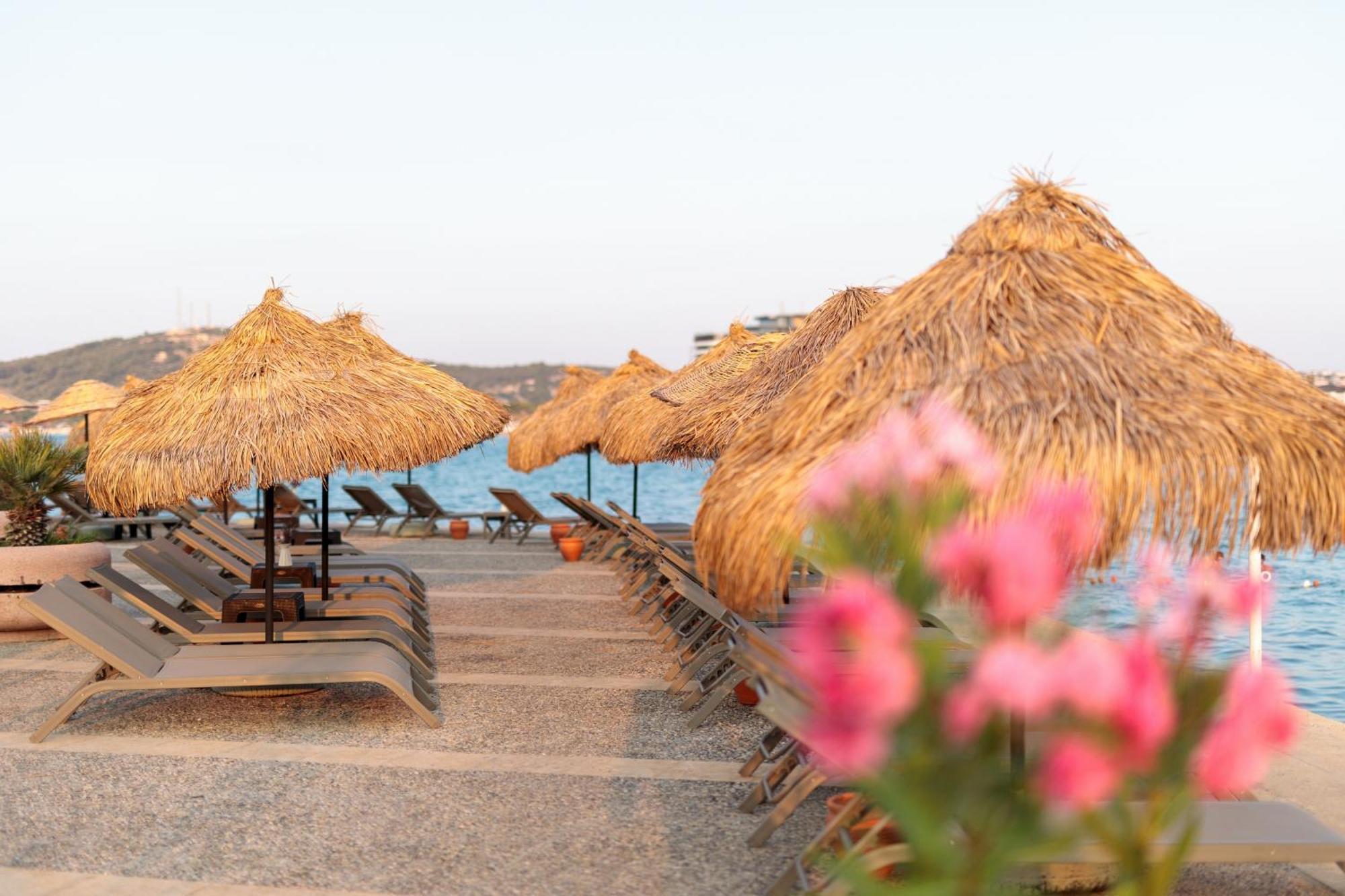 Cumbalica Garden Hotel Çeşme Εξωτερικό φωτογραφία