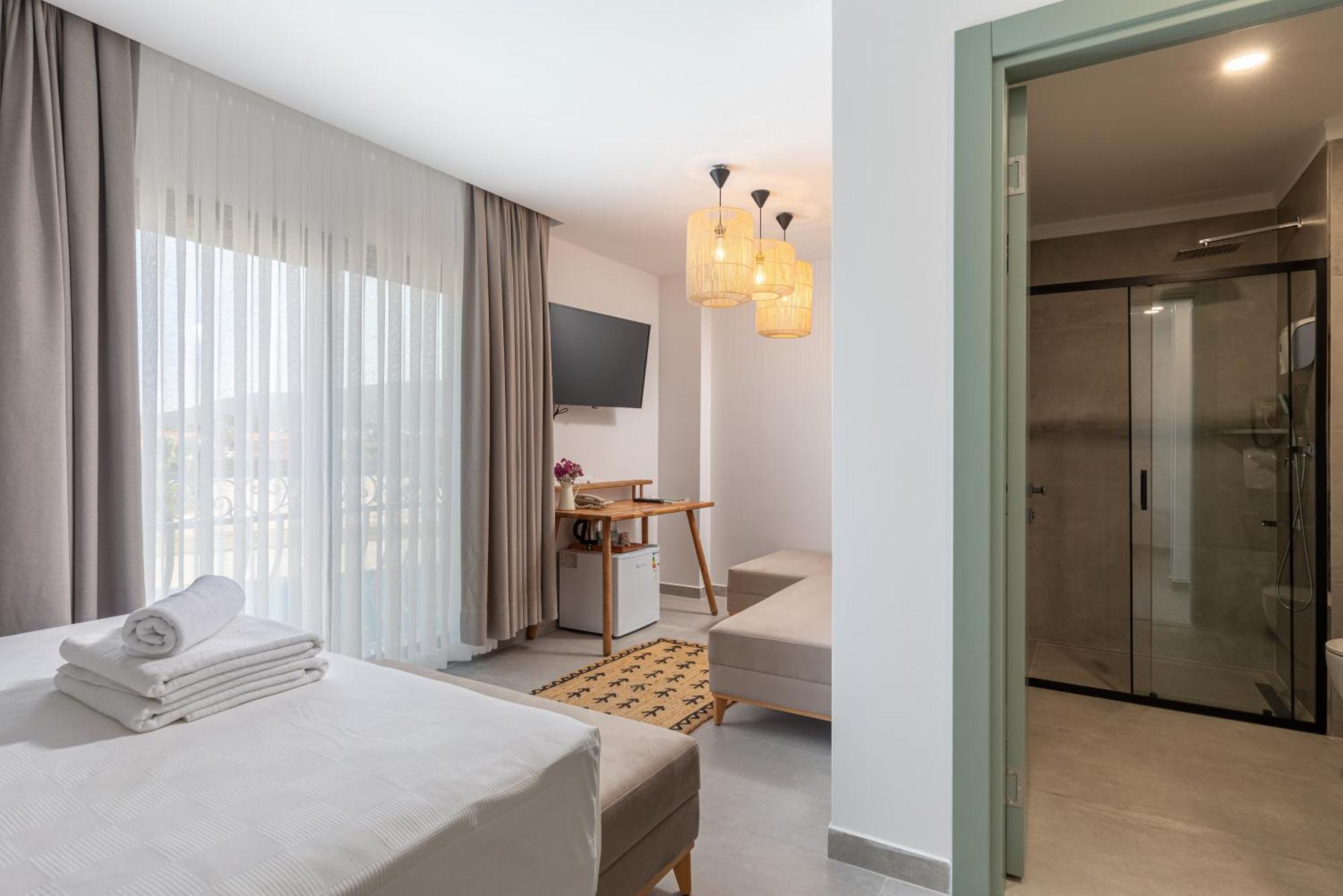 Cumbalica Garden Hotel Çeşme Εξωτερικό φωτογραφία